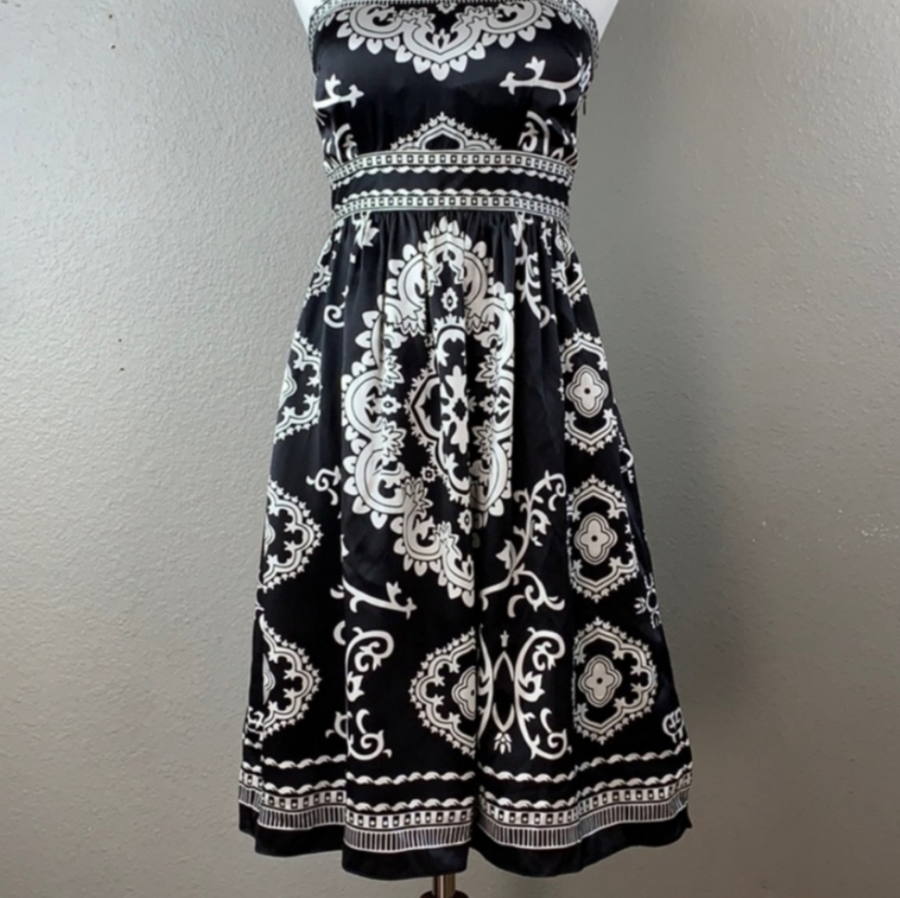 WHBM Silk Black & White Print Strapless Dress